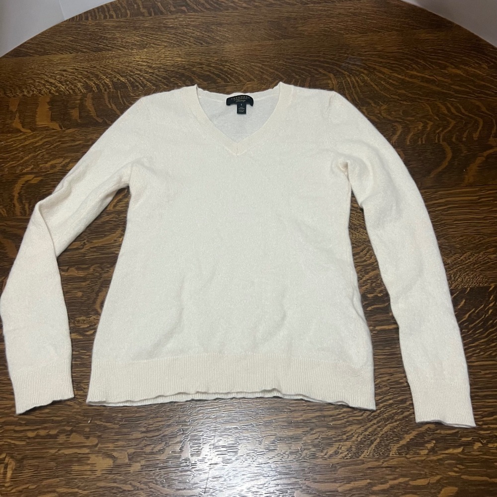 Charter Club Sweater Women Small White V-Neck 100% Cashmere Long Sleeve Luxury